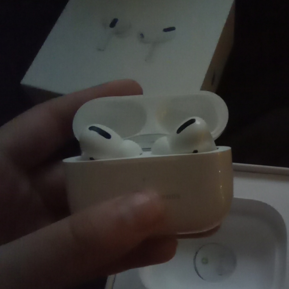Airpod pros